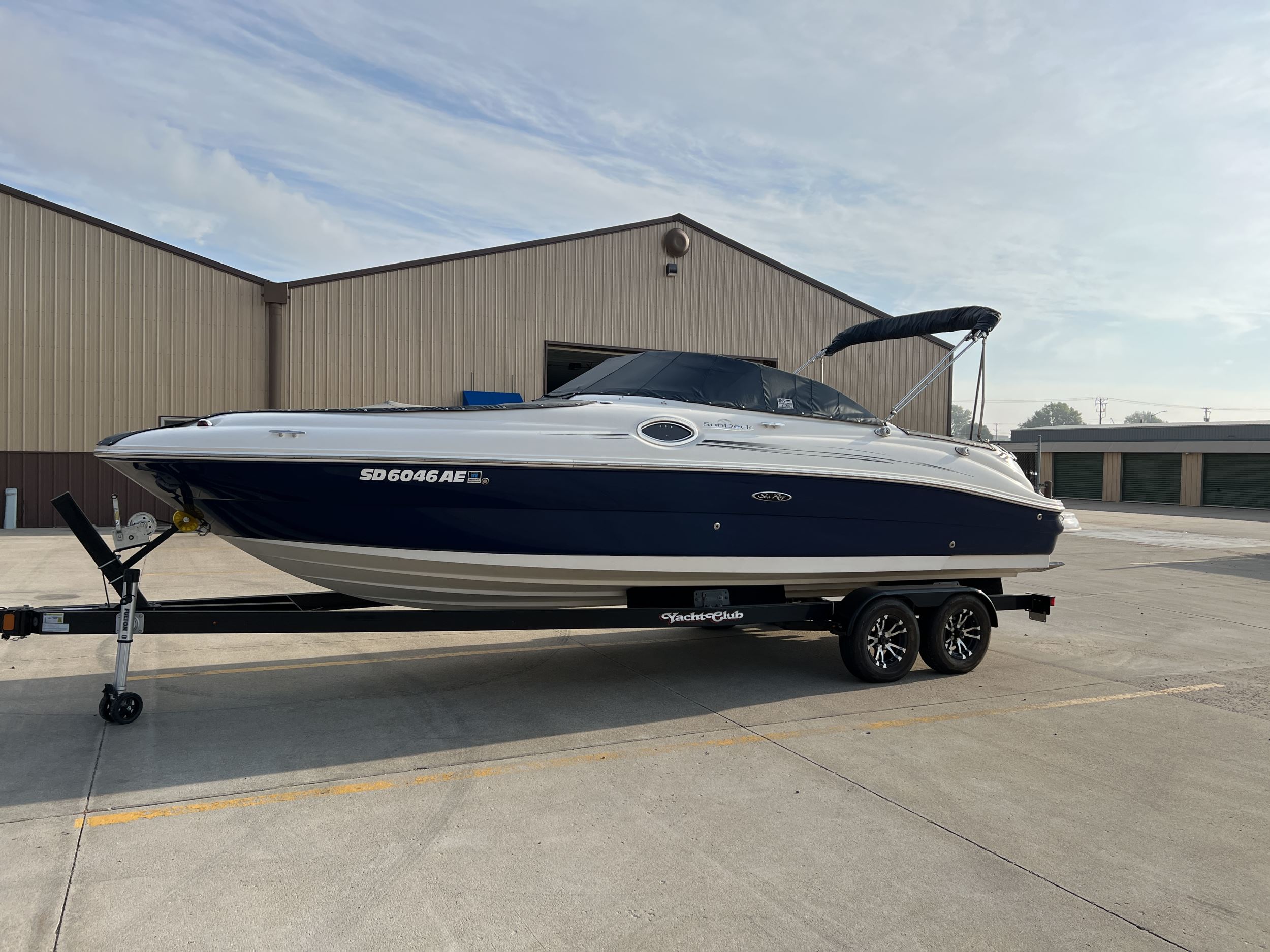 Boat Detail - Parks Marina at Lake Okoboji